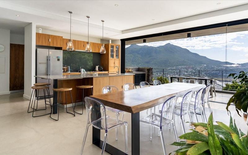 4 Bedroom Property for Sale in Hout Bay Western Cape